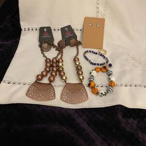 Paparazzi Copper & Gold Necklace Earring Sets, 2 Bracelets,Earrings, Size 8 Ring
